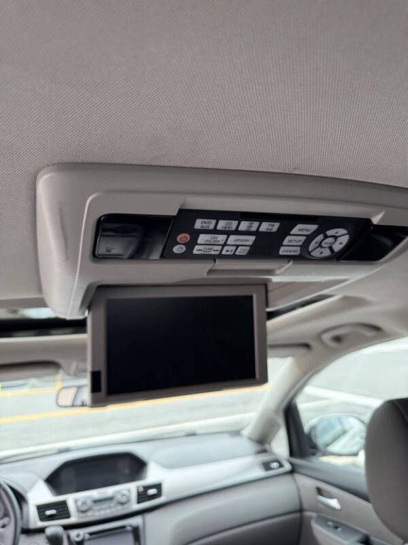 2016 Honda Odyssey Image 12