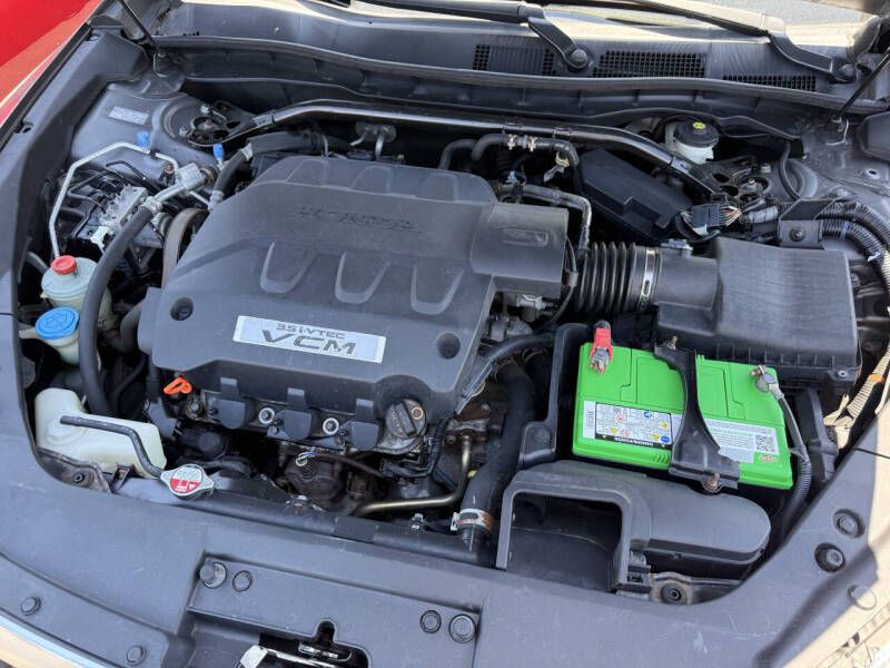 2011 Honda Accord Image 14