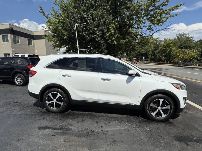 2017 Kia Sorento Image 5