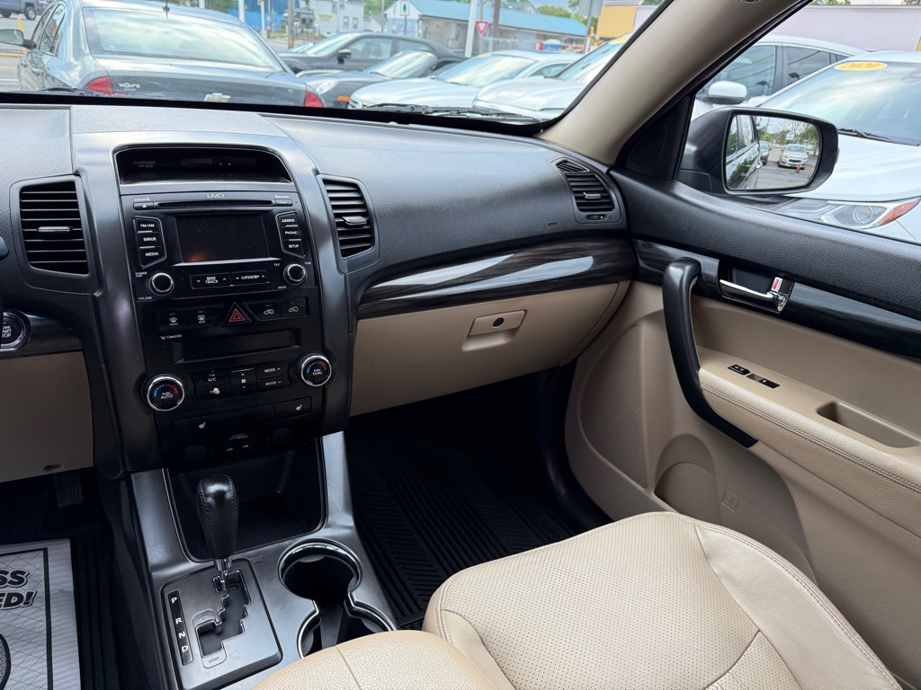 2013 Kia Sorento Image 12