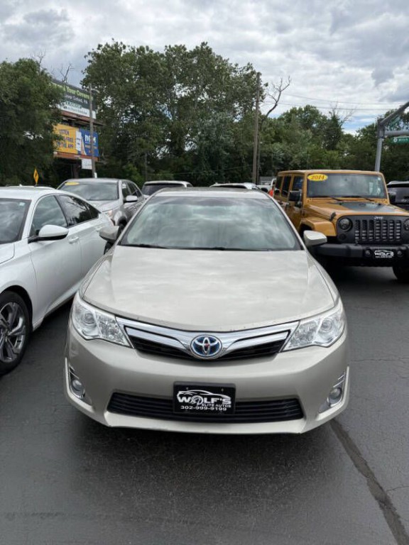 2014 Toyota Camry Image 3
