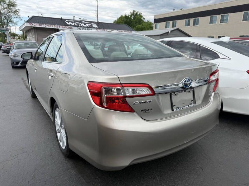 2014 Toyota Camry Image 6
