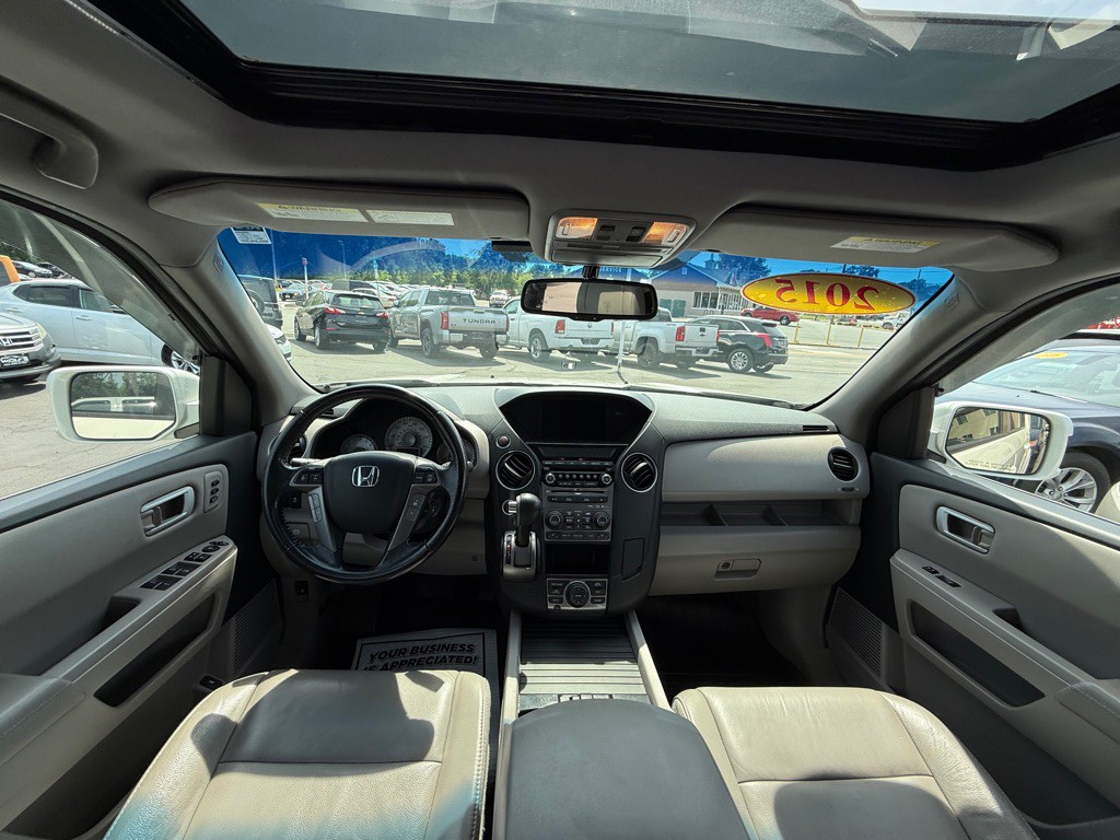 2015 Honda Pilot Image 13