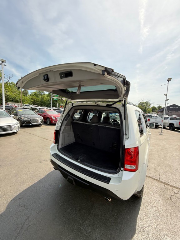 2015 Honda Pilot Image 17