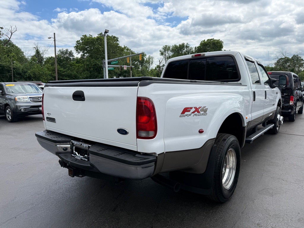 2005 Ford F-350 Image 8