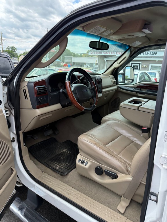2005 Ford F-350 Image 9
