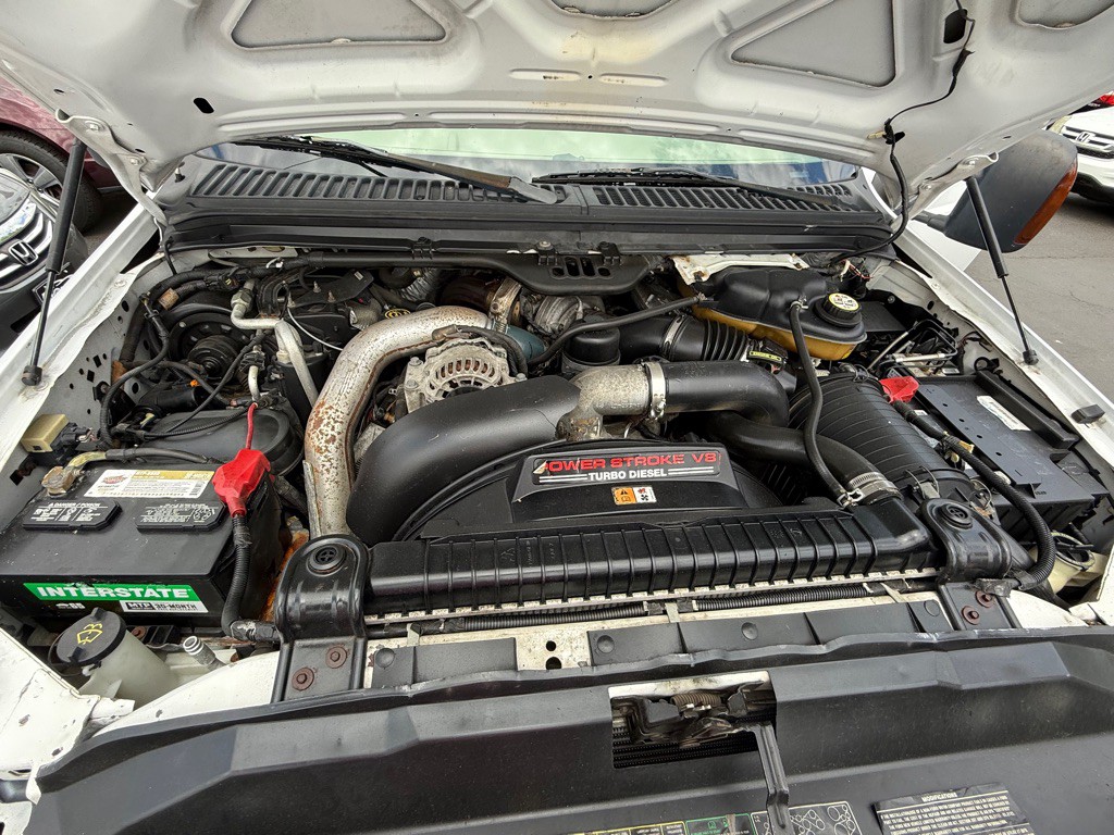 2005 Ford F-350 Image 11