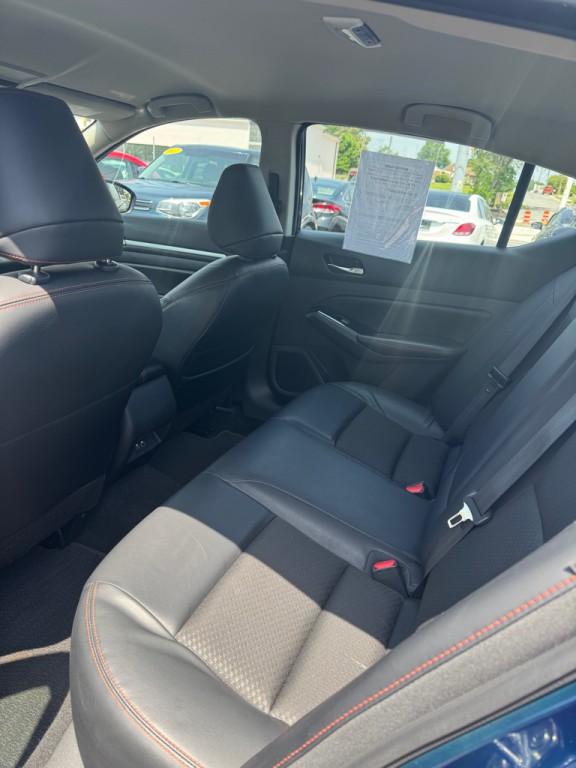 2024 Nissan Altima Image 7