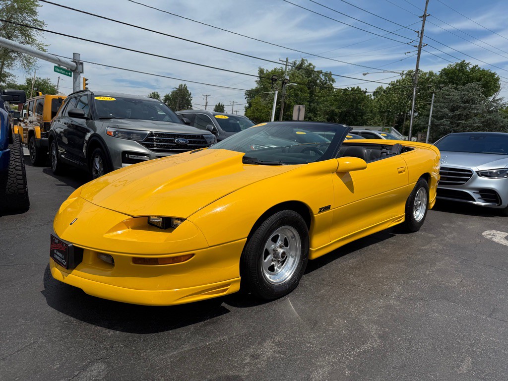 1995 Chevrolet Camaro Image 9