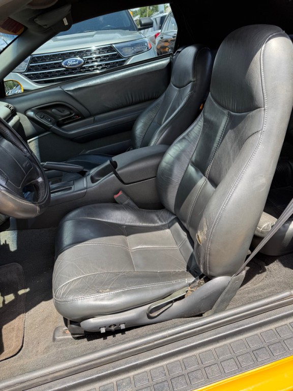 1995 Chevrolet Camaro Image 15