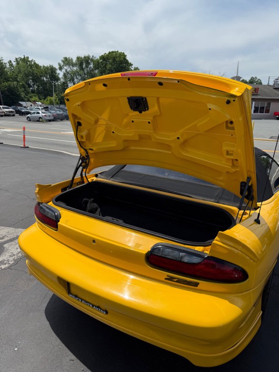 1995 Chevrolet Camaro Image 19