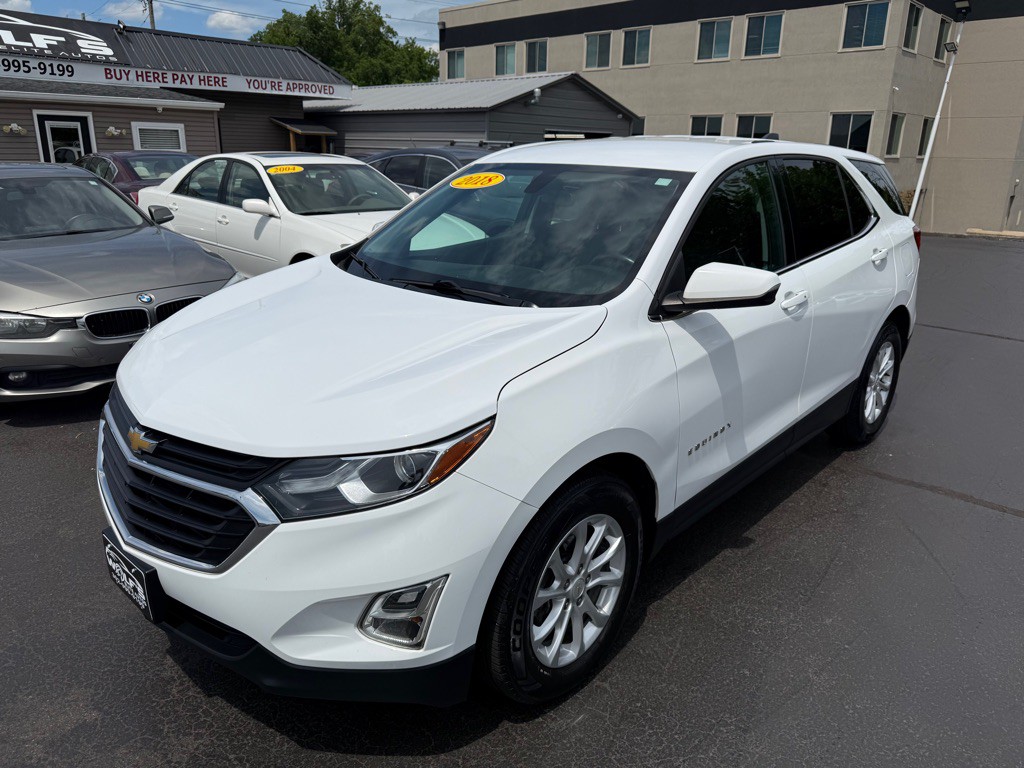 2018 Chevrolet Equinox Image 2
