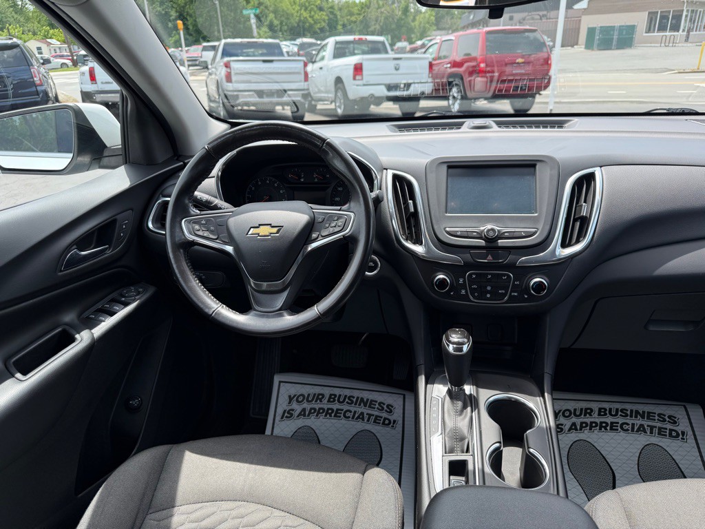 2018 Chevrolet Equinox Image 11