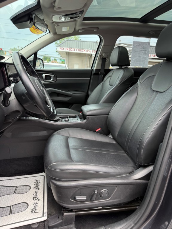 2022 Kia Sorento Image 10