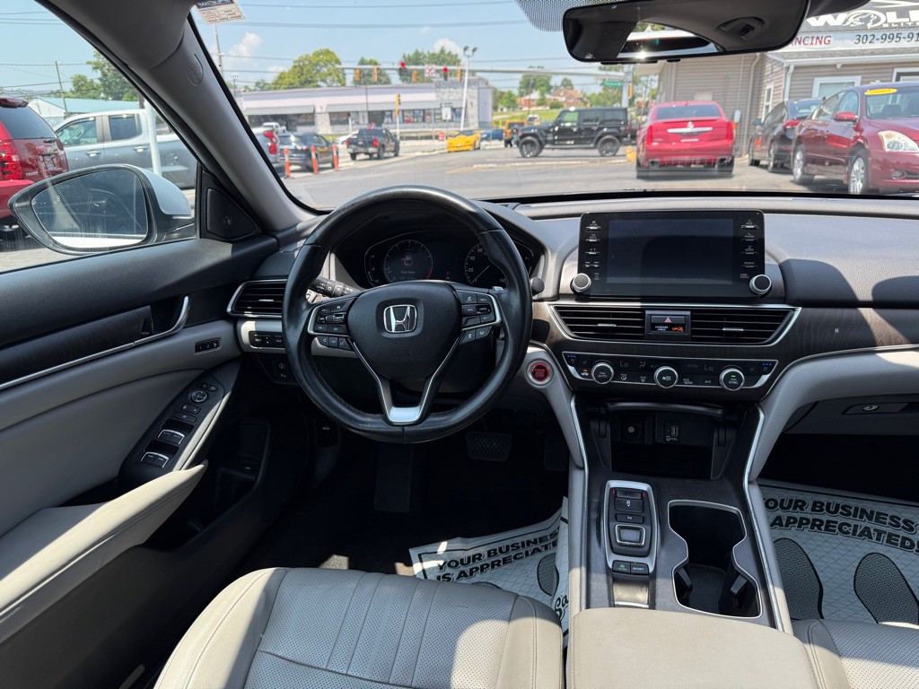 2018 Honda Accord Image 11