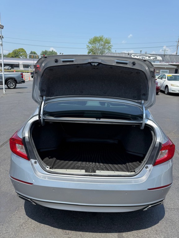 2018 Honda Accord Image 15