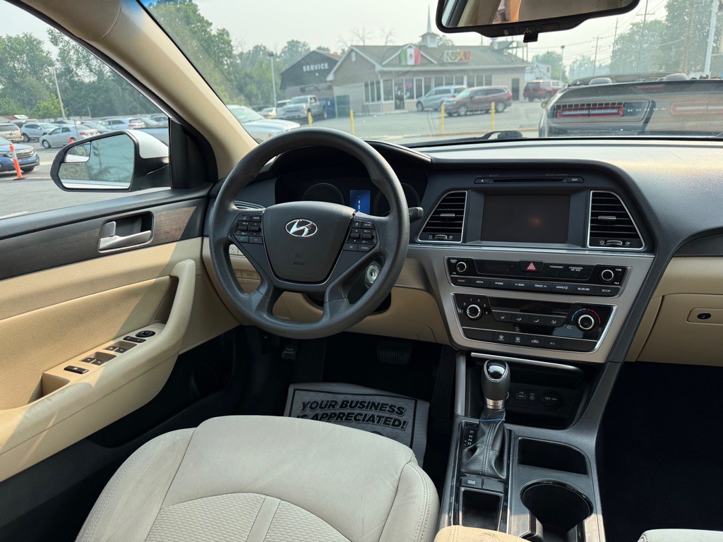 2016 Hyundai Sonata Image 11
