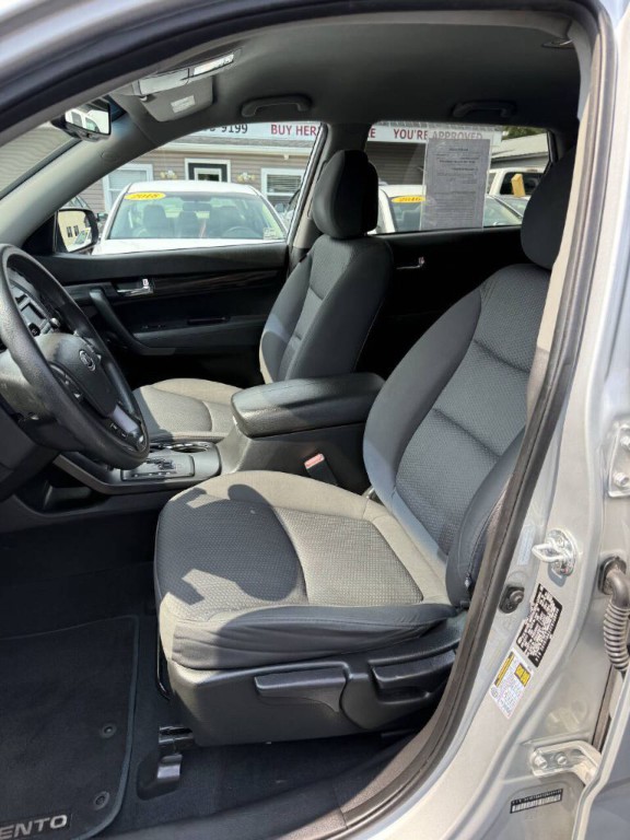 2012 Kia Sorento Image 9