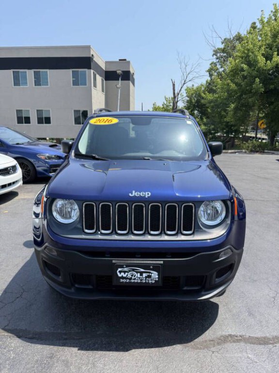2016 Jeep Renegade Image 3