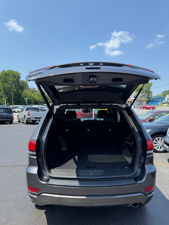 2018 Jeep Grand Cherokee Image 15