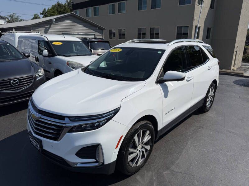 2023 Chevrolet Equinox Image 2