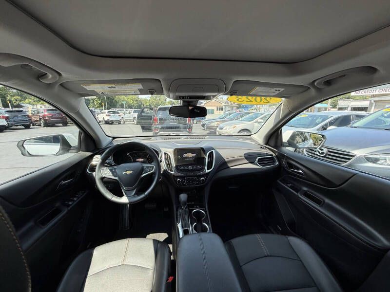 2023 Chevrolet Equinox Image 12