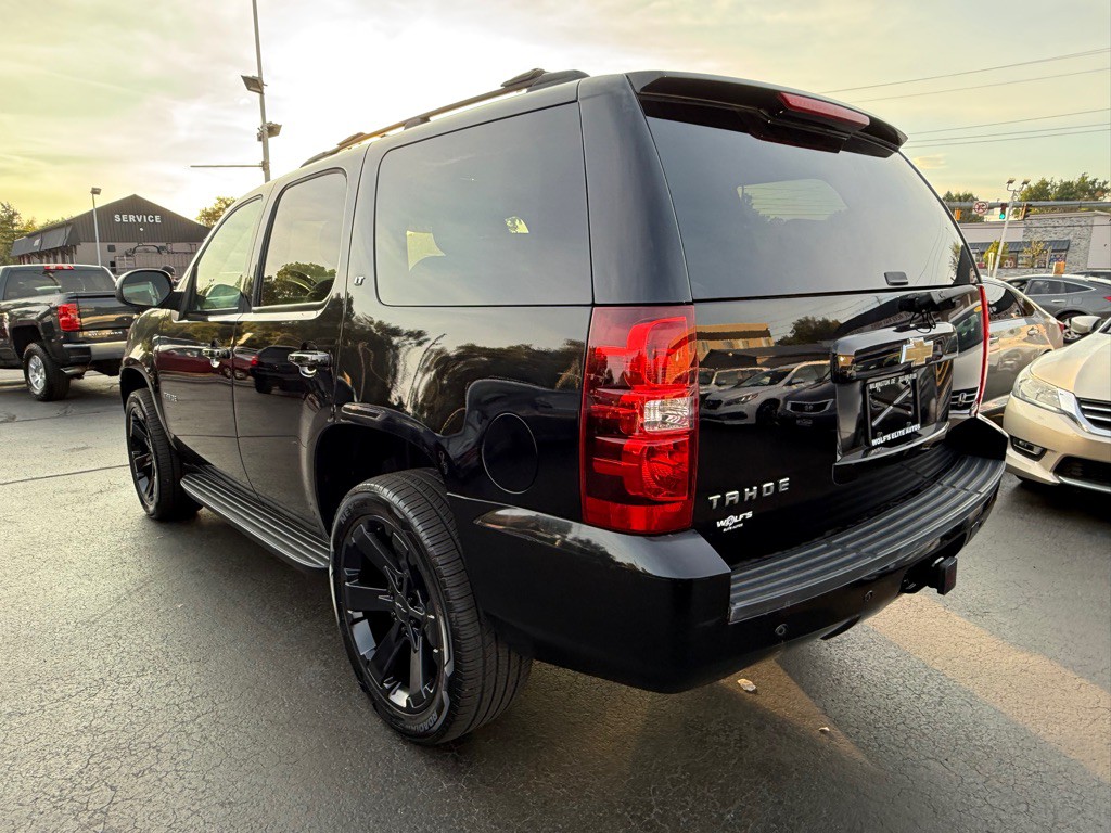 2011 Chevrolet Tahoe Image 23