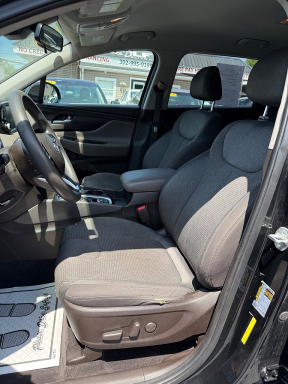 2020 Hyundai Santa Fe Image 9