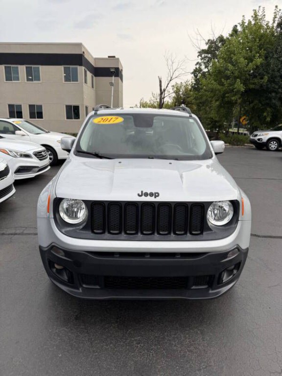 2017 Jeep Renegade Image 3