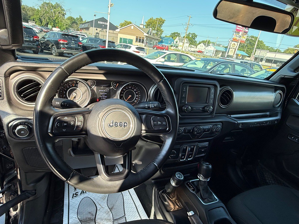 2018 Jeep Wrangler Image 11