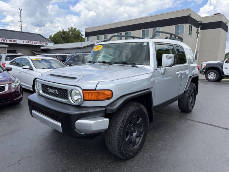 2007 Toyota FJ Cruiser Image 1