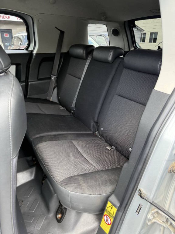 2007 Toyota FJ Cruiser Image 13