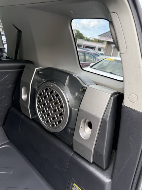 2007 Toyota FJ Cruiser Image 16
