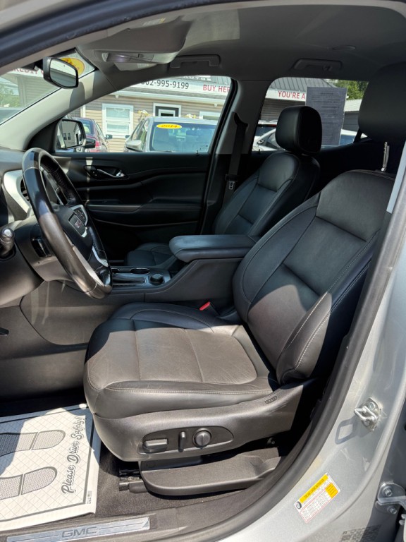 2019 GMC Acadia Image 9