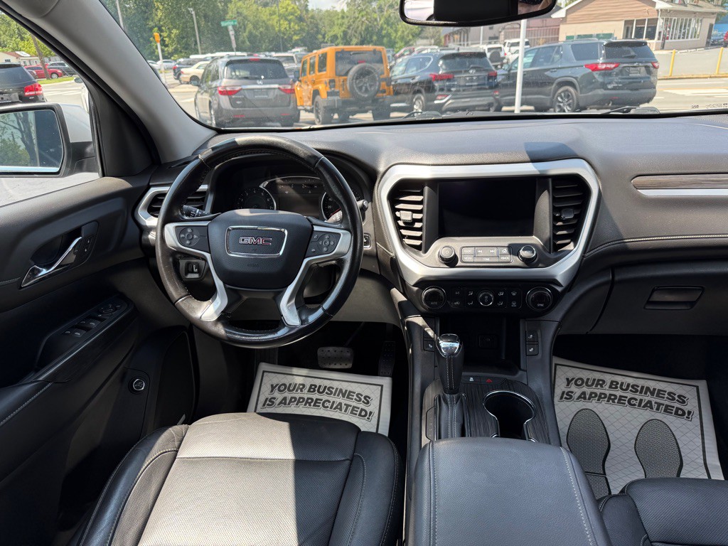 2019 GMC Acadia Image 11