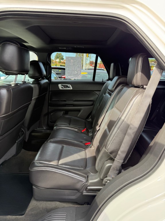 2014 Ford Explorer Image 15