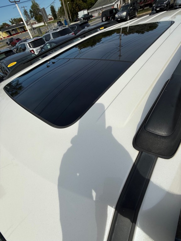 2014 Ford Explorer Image 16