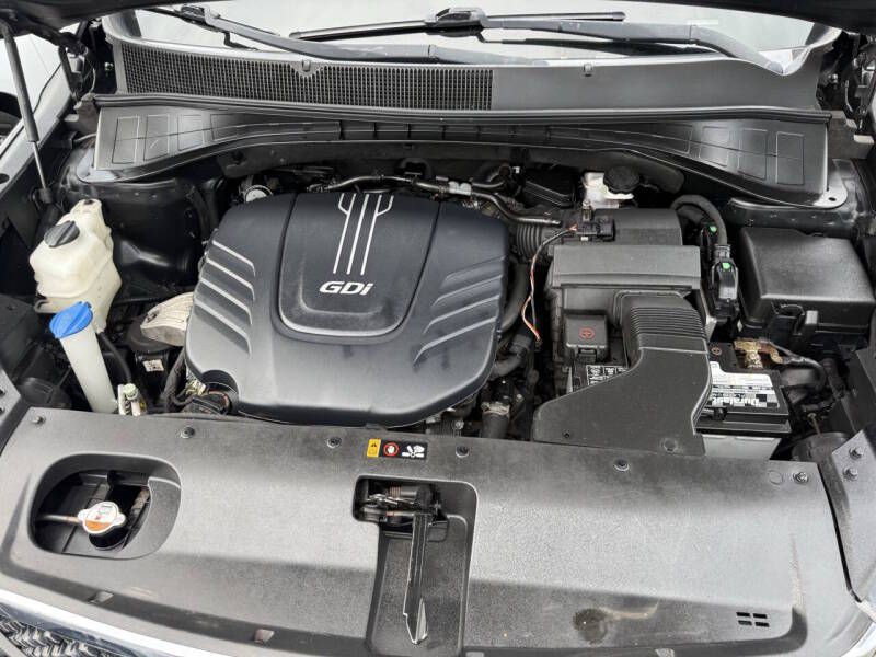 2016 Kia Sorento Image 12