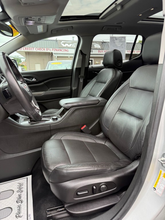 2017 GMC Acadia Image 9