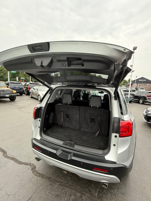 2017 GMC Acadia Image 16