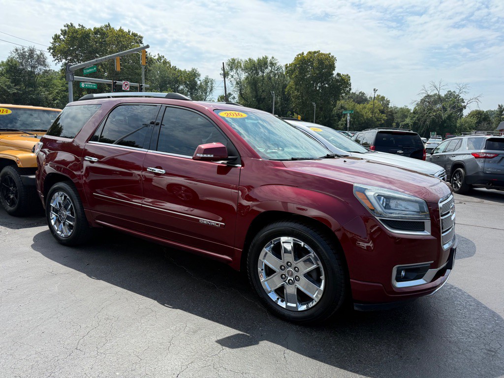 2016 GMC Acadia Image 4