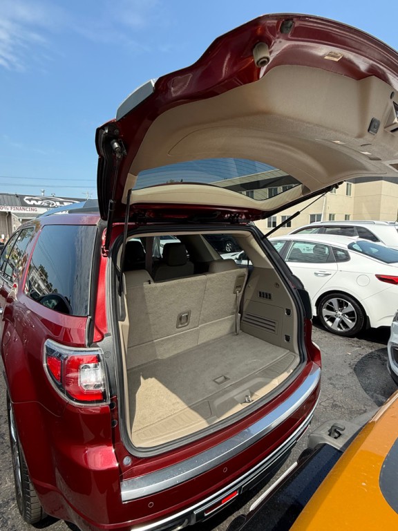 2016 GMC Acadia Image 16