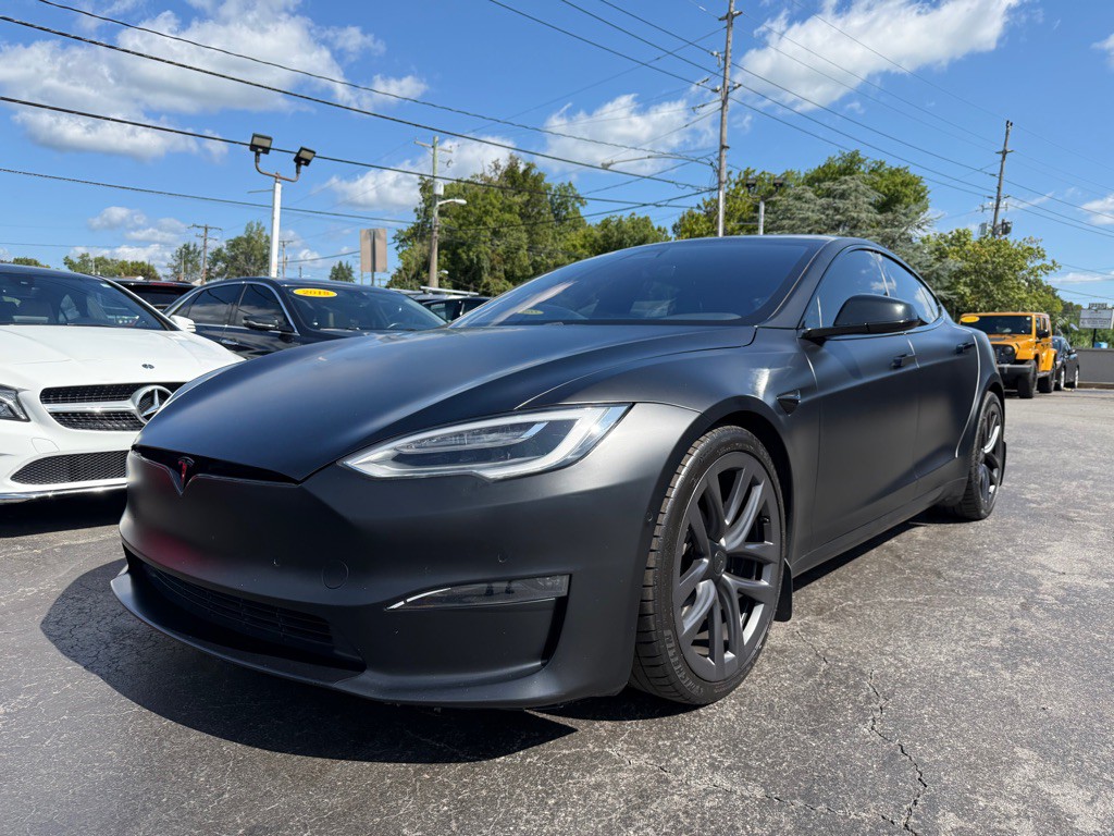2021 Tesla Model S Image 1