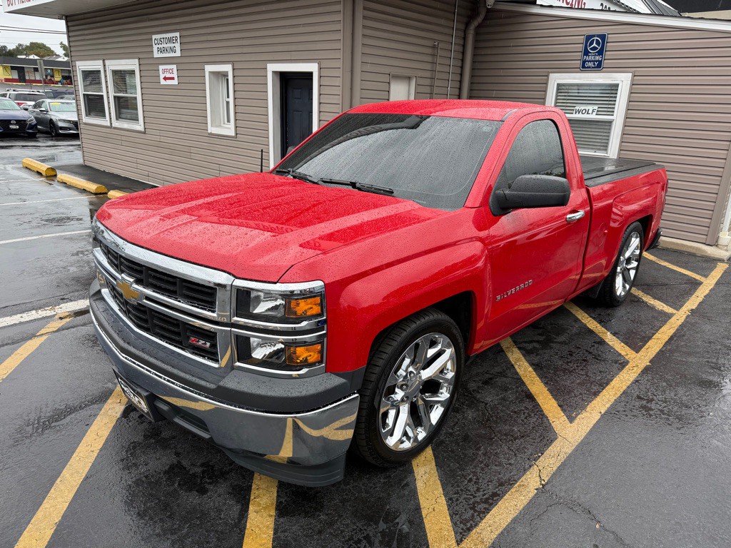 2015 Chevrolet Silverado 1500 Image 2
