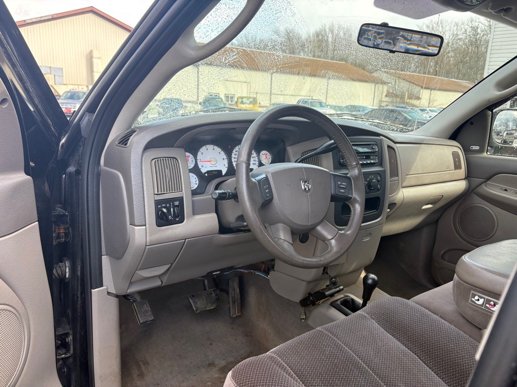 2004 Dodge Ram 1500 Image 13
