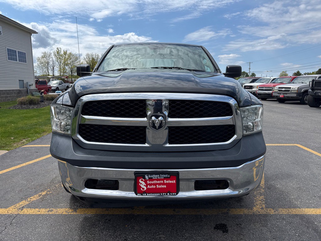2015 RAM 1500 Image 3