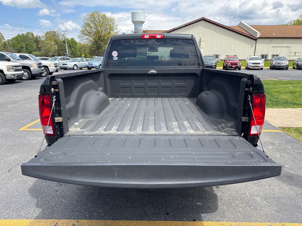 2015 RAM 1500 Image 9