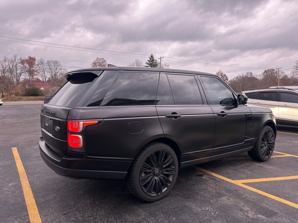 2021 Land Rover Range Rover Image 6