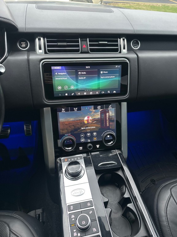 2021 Land Rover Range Rover Image 14