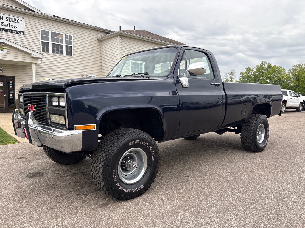 1986 GMC C/K 2500 Image 2